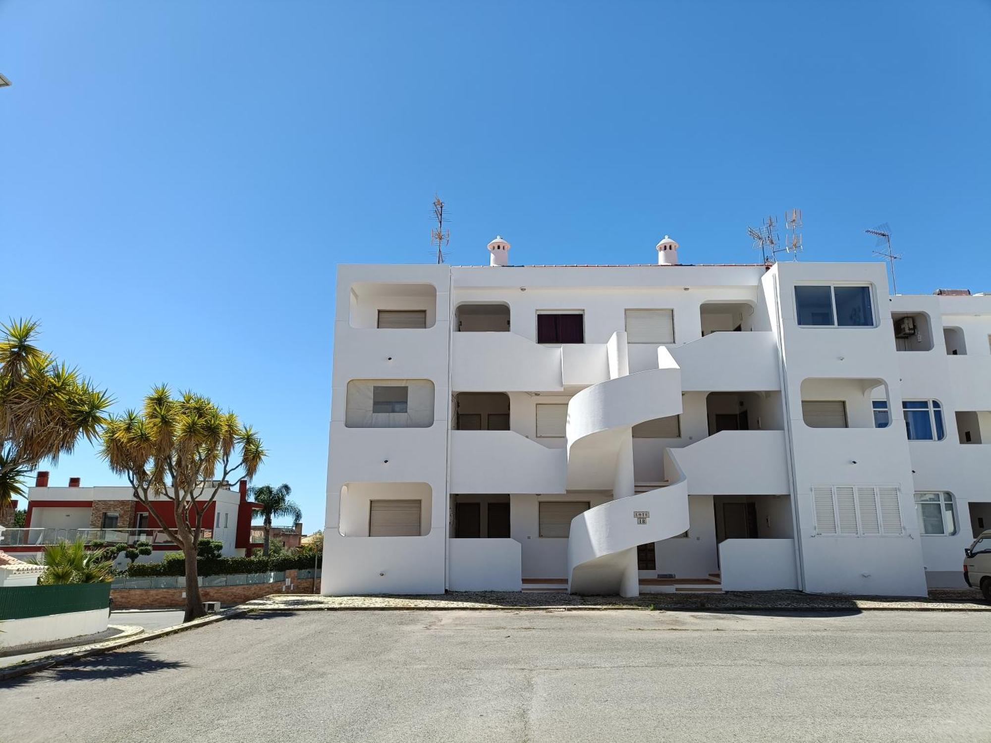 Apartamento Praia Da Gale アルブフェイラ エクステリア 写真